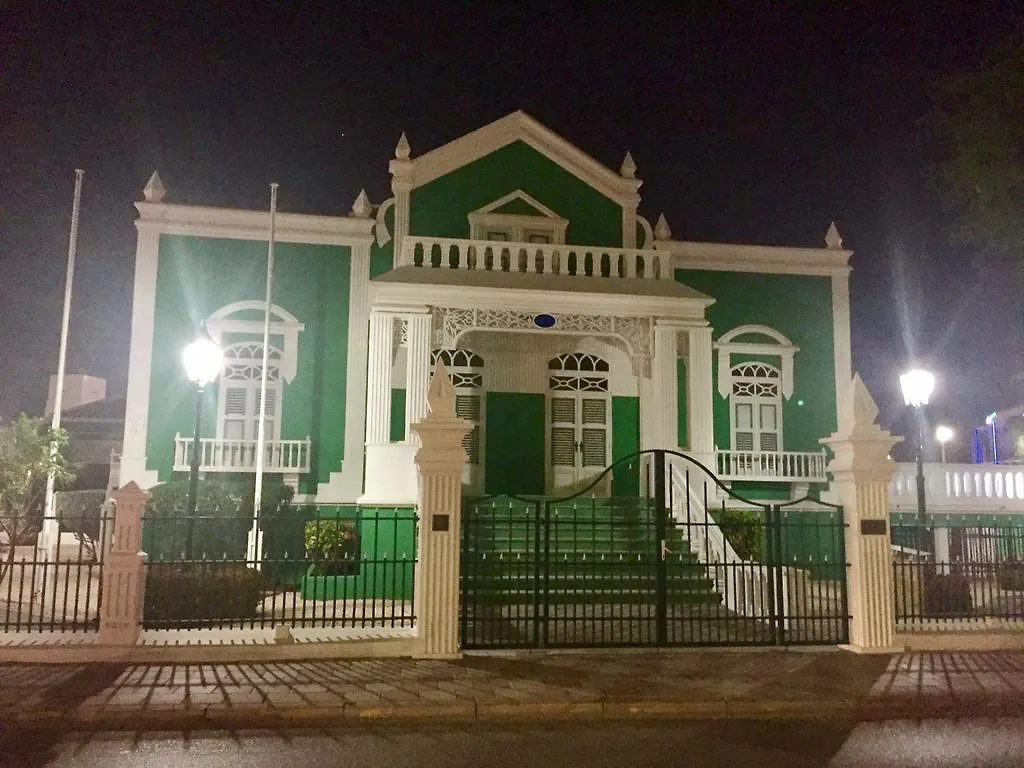 E Cas Di Zoe Apartman Oranjestad